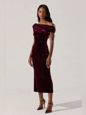 ASTR The Label Off Shoulder Midi Dress Wine Velvet Ruched Large